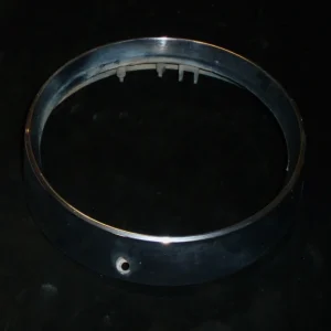 Utförsäljning 1968 Mercury headlight doot outer left