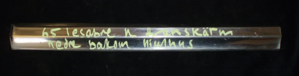 1965 Buick LeSabre chrome strip behind wheel house front fender lower right Kampanjpris