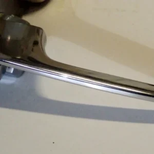 1963 Cadillac doorhandle front right Bästa pris