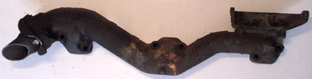 1955 Cadillac exhaust manifold right 1461368-1 Snabb leverans