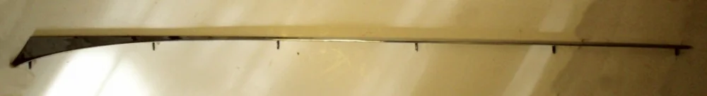 1961 Oldsmobile 98 chrome trim hood (Damage See picture) Utförsäljning