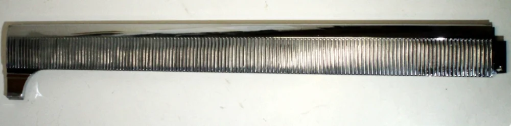 1964 Oldsmobile 98 4dr chrome strip threshold rear left Billig