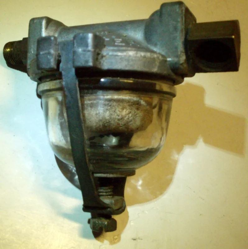 1955 Chrysler New Yorker fuel filter Fynd