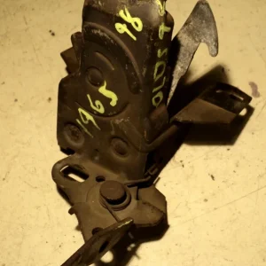 1965 Oldsmobile hood lock Sista chansen