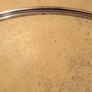 1966 Oldsmobile 88 wheel hous list rear left Begränsad tid