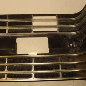 1966 Cadillac grille part left Extra rabatt