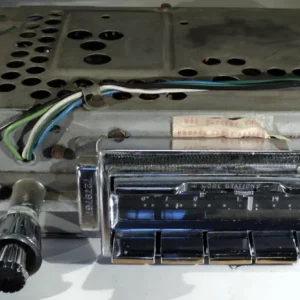 1962 Cadillac radio (not tested) Köp nu