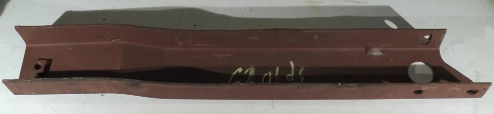 1962 Oldsmobile 98beam part in cooler frame above battery Reapris