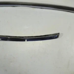 1962 Oldsmobile wheel house listleft front Rabatter