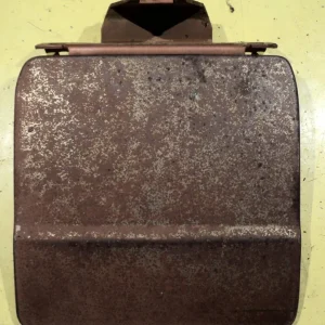 1964 Buick LeSabre fuel cap hatch Endast denna vecka