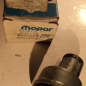 1960Chryslerignition lock electrical part NOS Nedsatt pris
