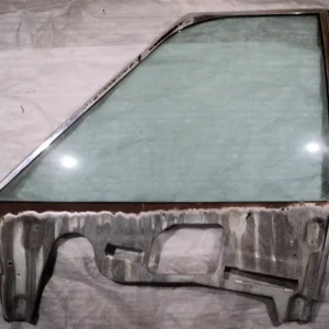 1959Chrysler Imperial 2dr htside window right rear Outlet