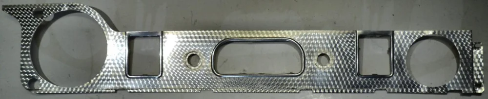 1955 Buickchrome center part dashboard Erbjudandepris