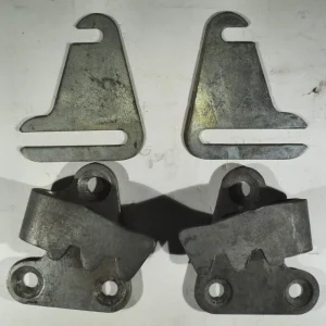 1964Chrysler Newportlock heels for door locks on B postleft and right Erbjudandepris