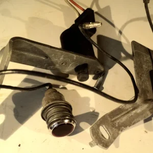 1963 Oldsmobile 98brake light control parking brake light connector with lamp Rabatter