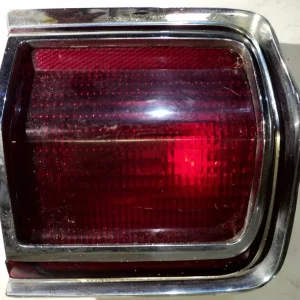 1965Plymouth FurySW taillightright Sänkt pris