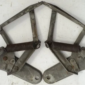 1963 Buick Electra hood hinge pair Populärt val