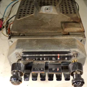 1960 Lincoln Continental radio (not tested) Nyhet